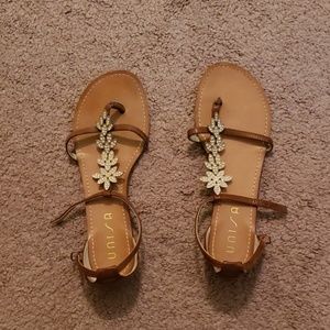 Unisa brown leather sandals